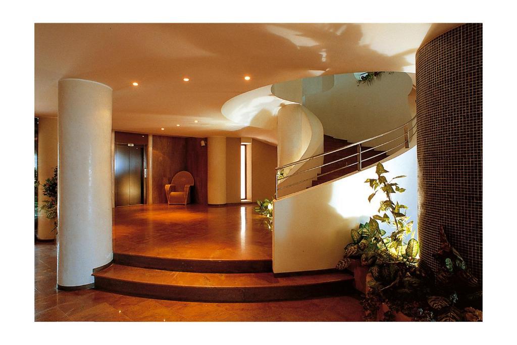 Hotel President Сильви-Марина Экстерьер фото
